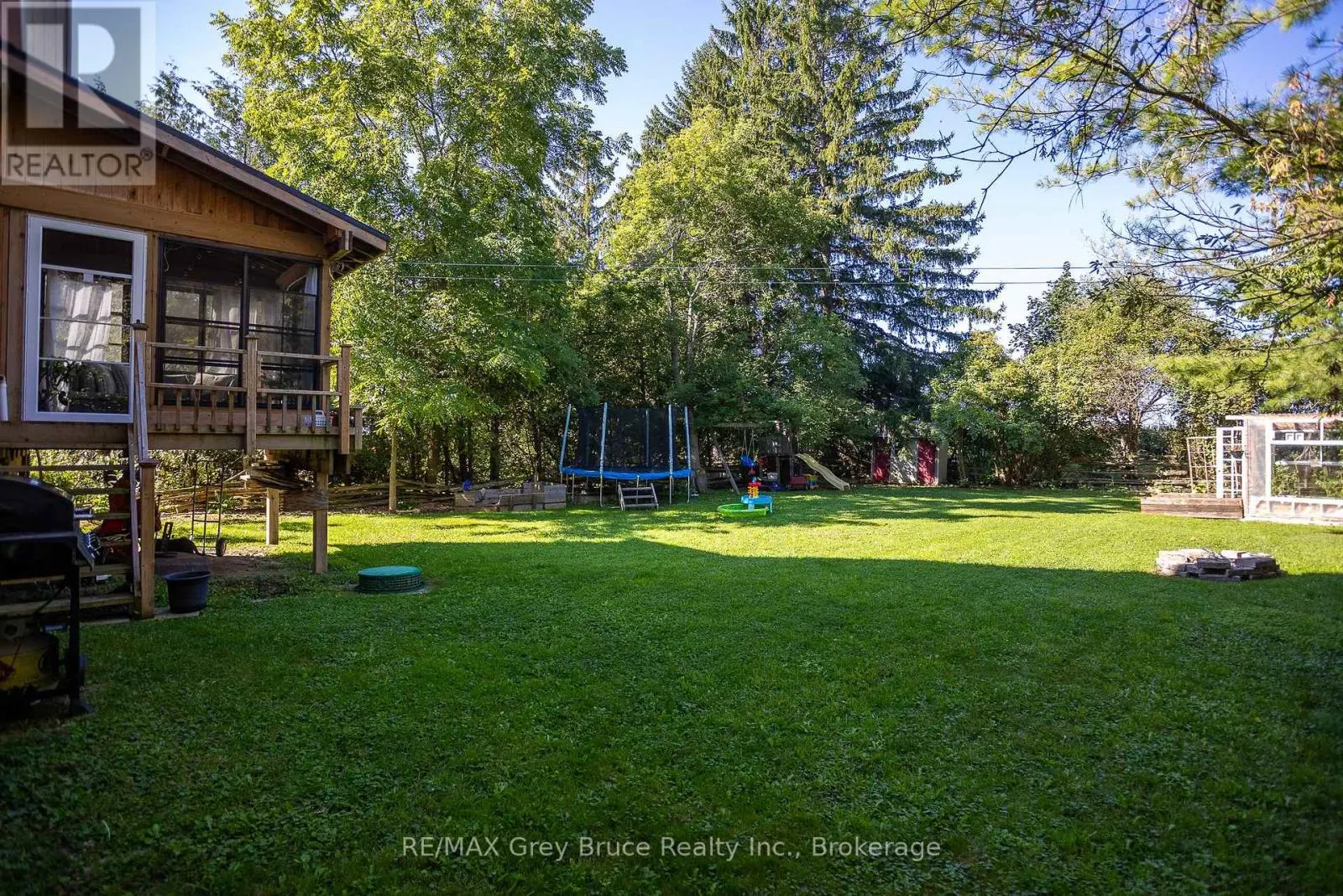 319930 KEMBLE ROCK ROAD