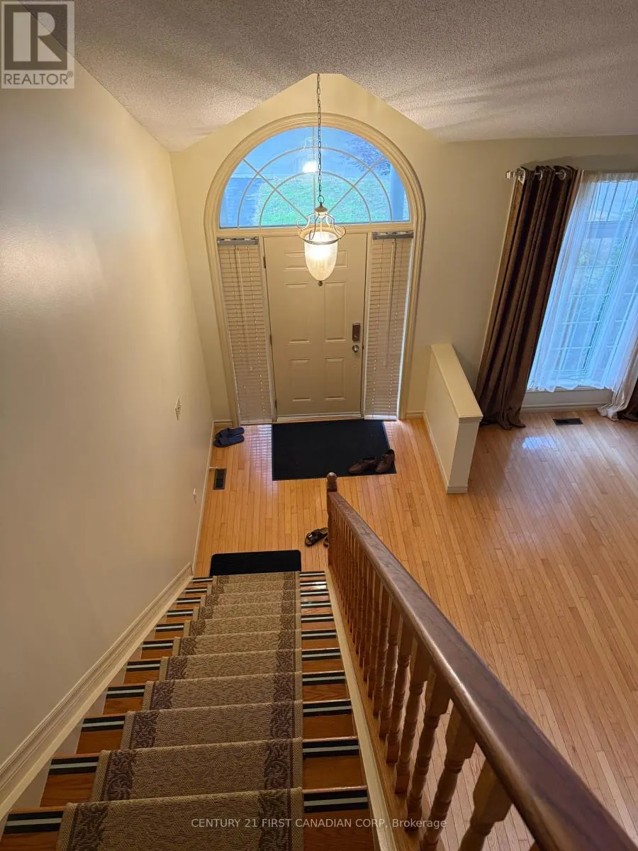 52 CEDARWOOD CRESCENT