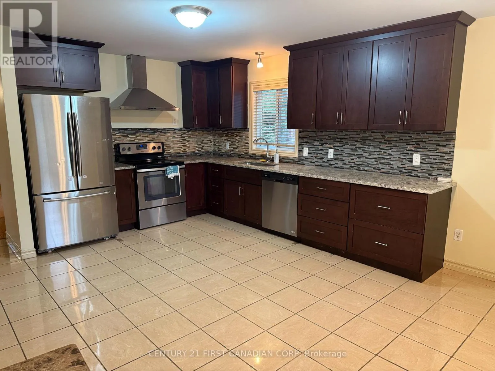 52 CEDARWOOD CRESCENT