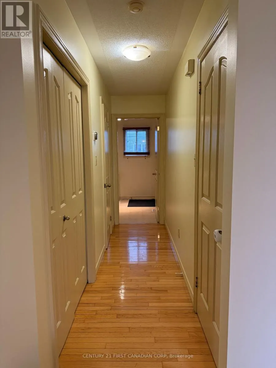 52 CEDARWOOD CRESCENT