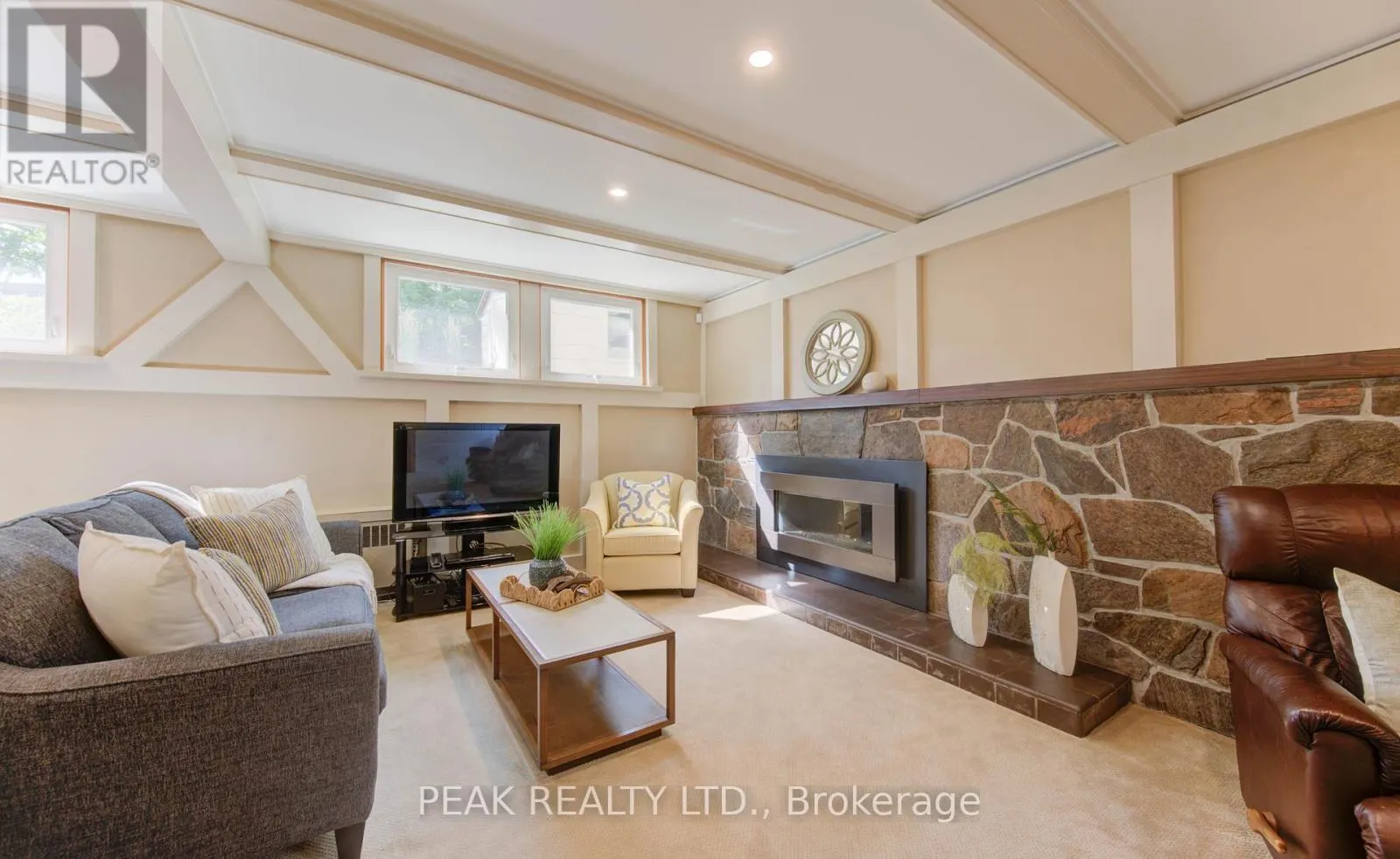 440 MANCHESTER ROAD