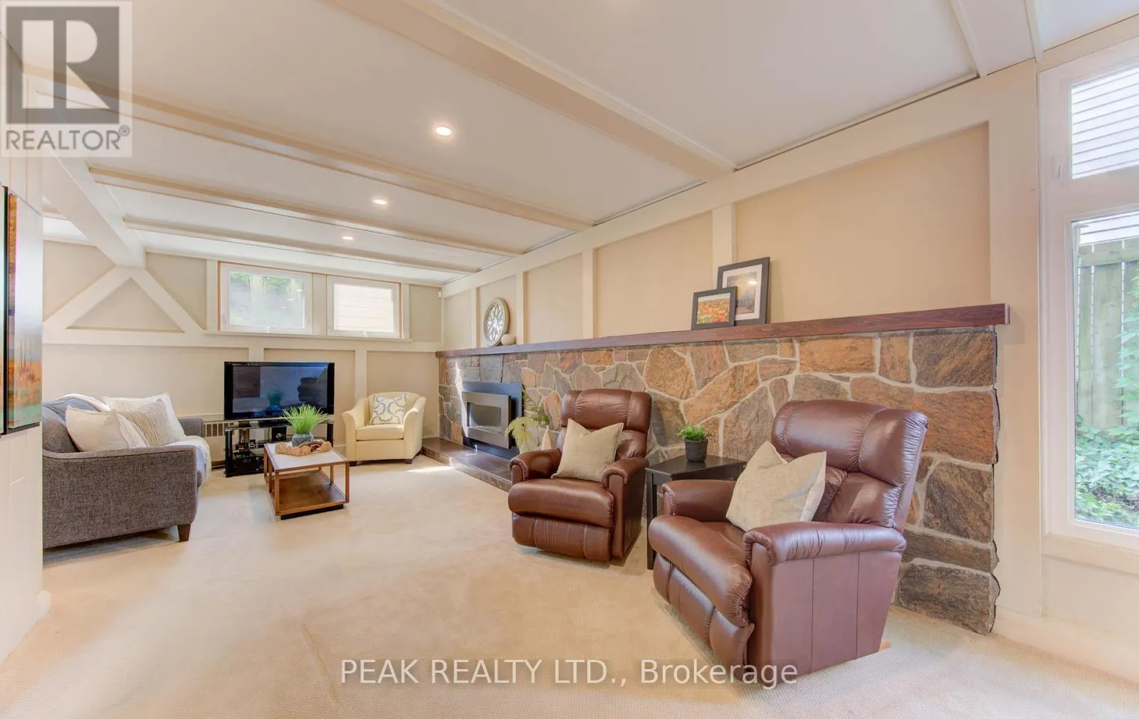 440 MANCHESTER ROAD
