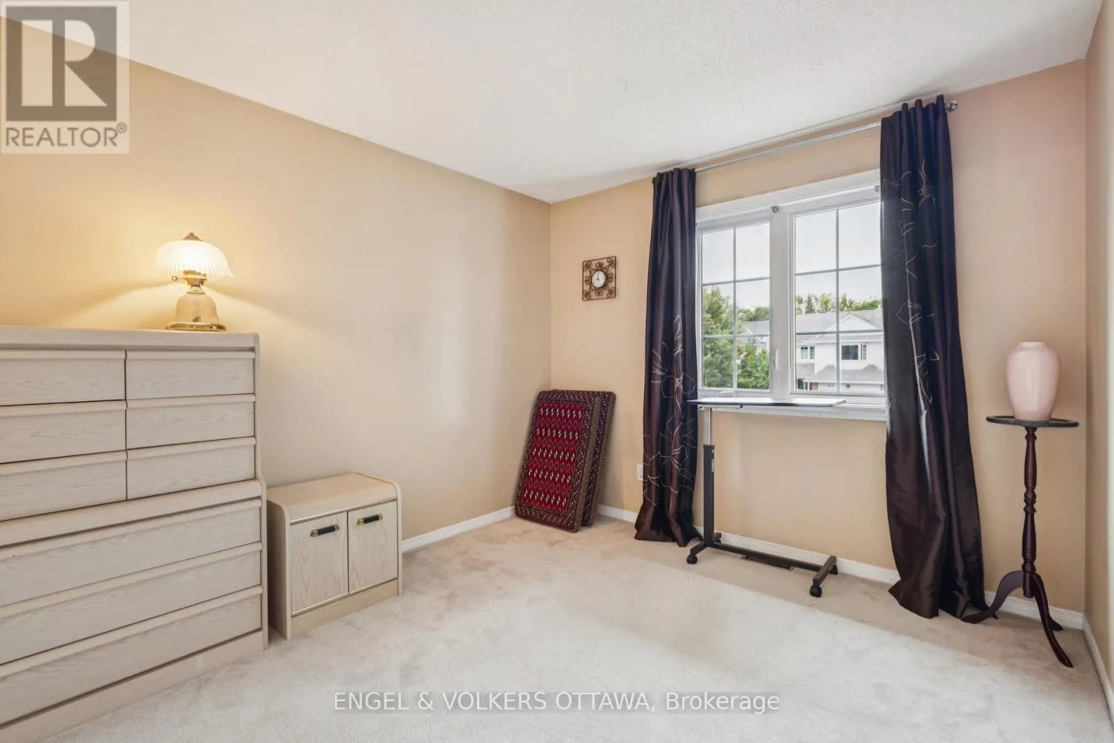 2213 NOBLEWOOD WAY