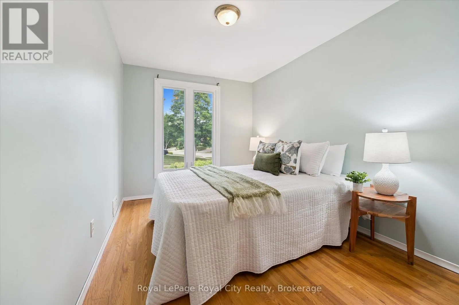 47 ARGYLE DRIVE