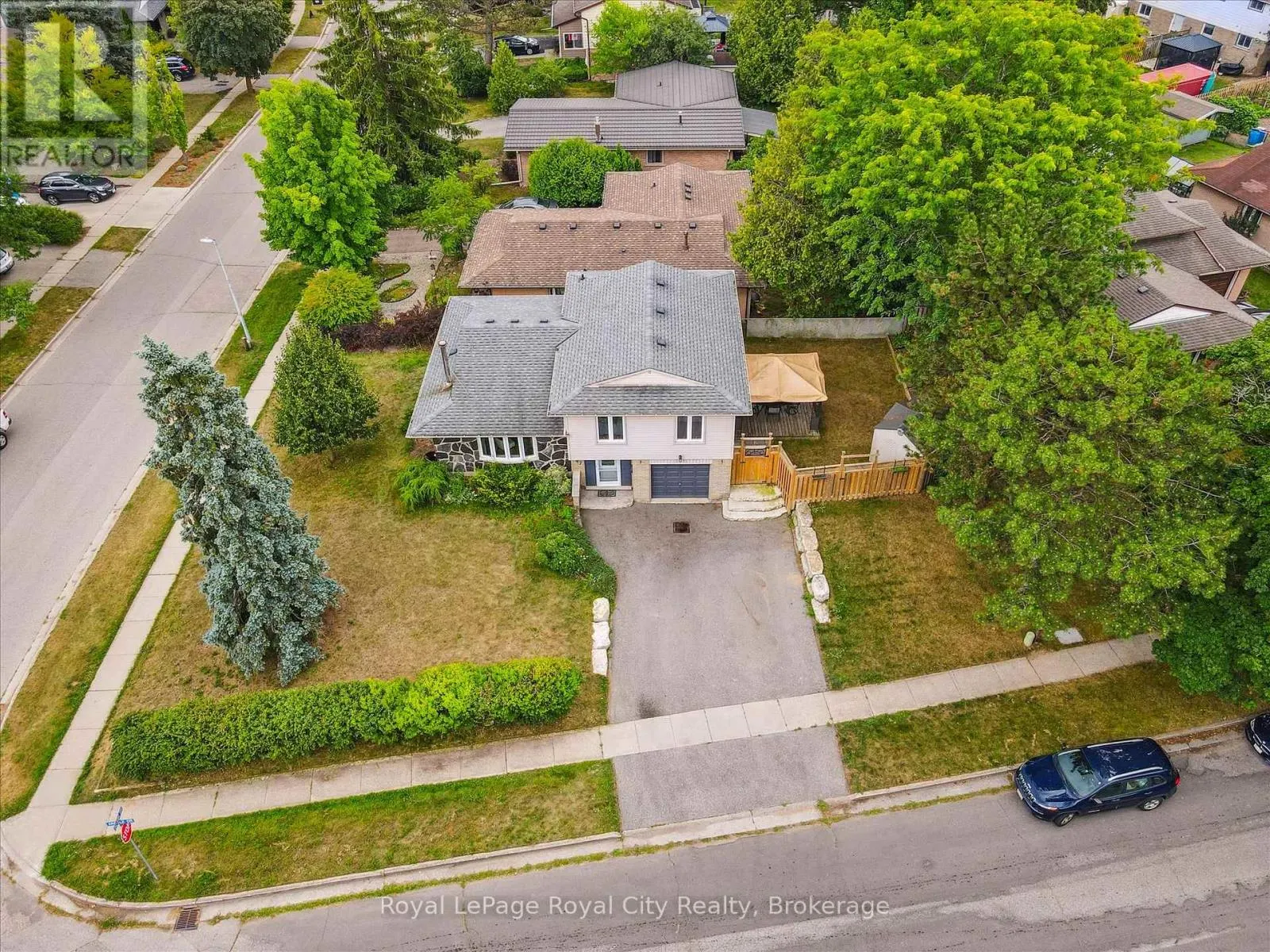 47 ARGYLE DRIVE