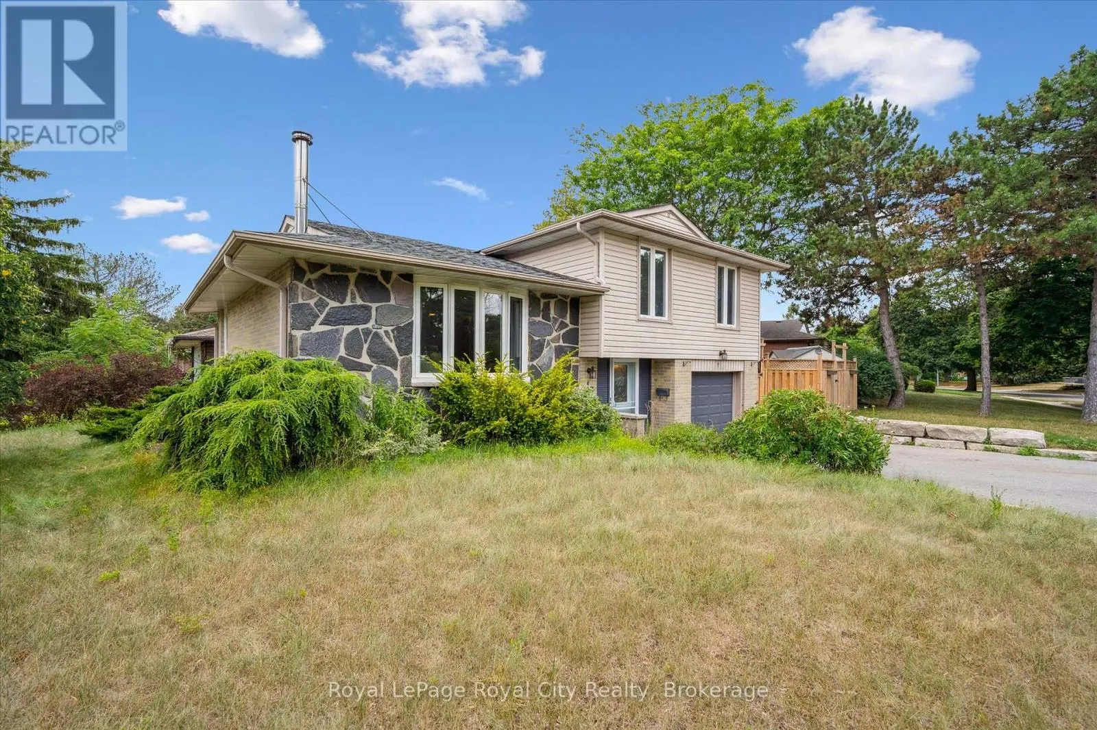 47 ARGYLE DRIVE
