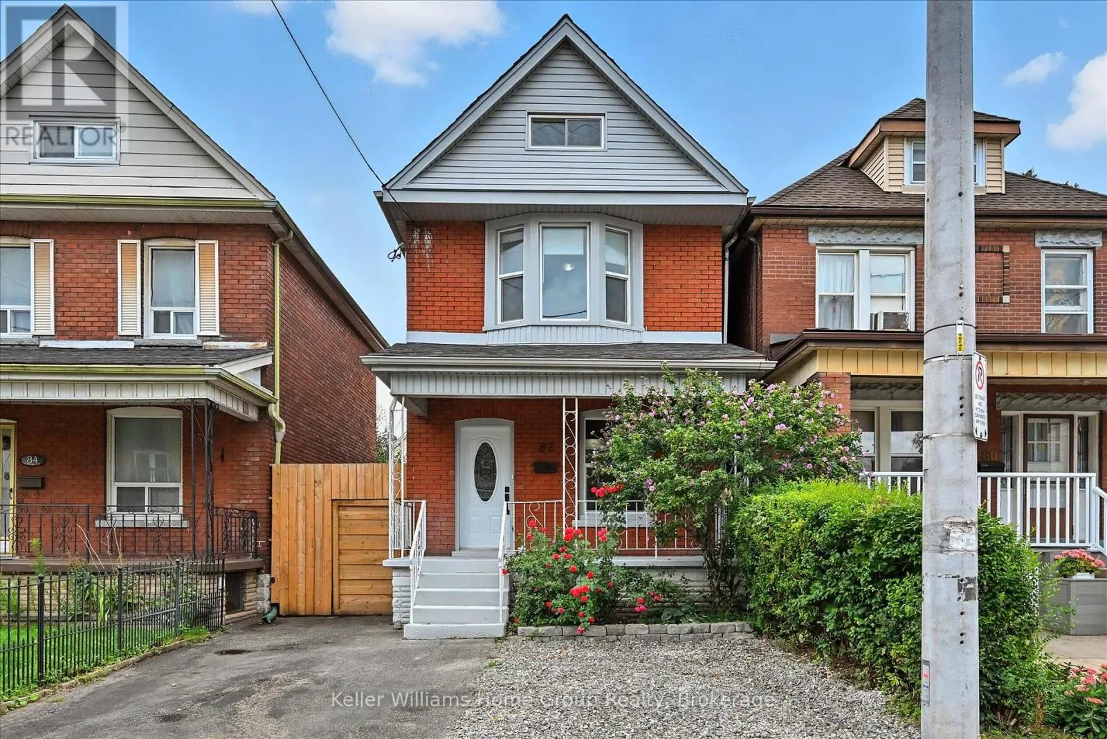82 ROSEMONT AVENUE
