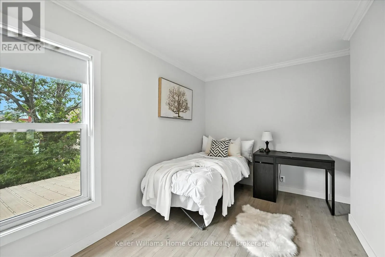 82 ROSEMONT AVENUE