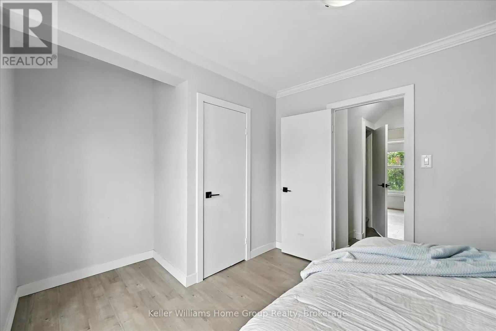 82 ROSEMONT AVENUE