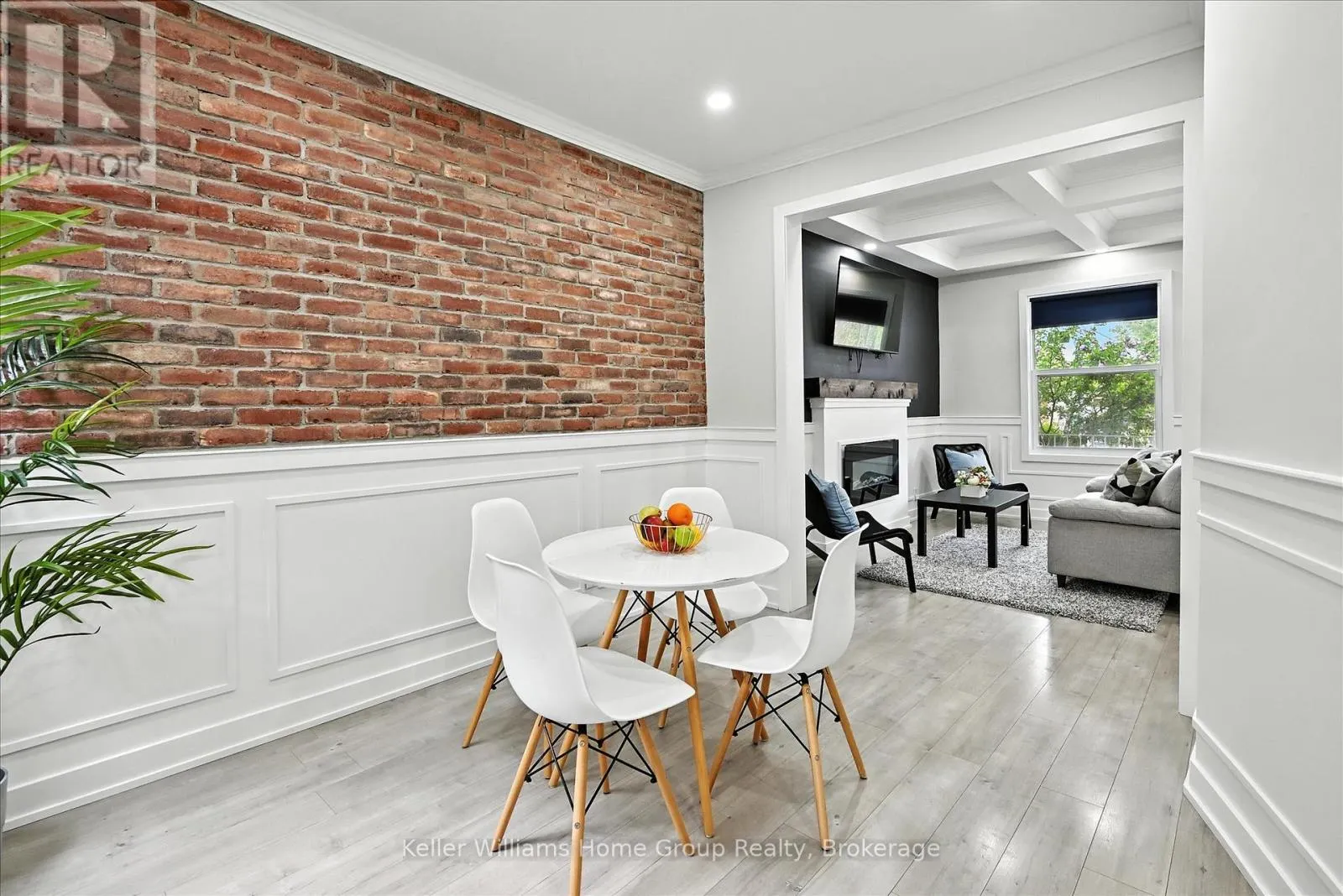 82 ROSEMONT AVENUE