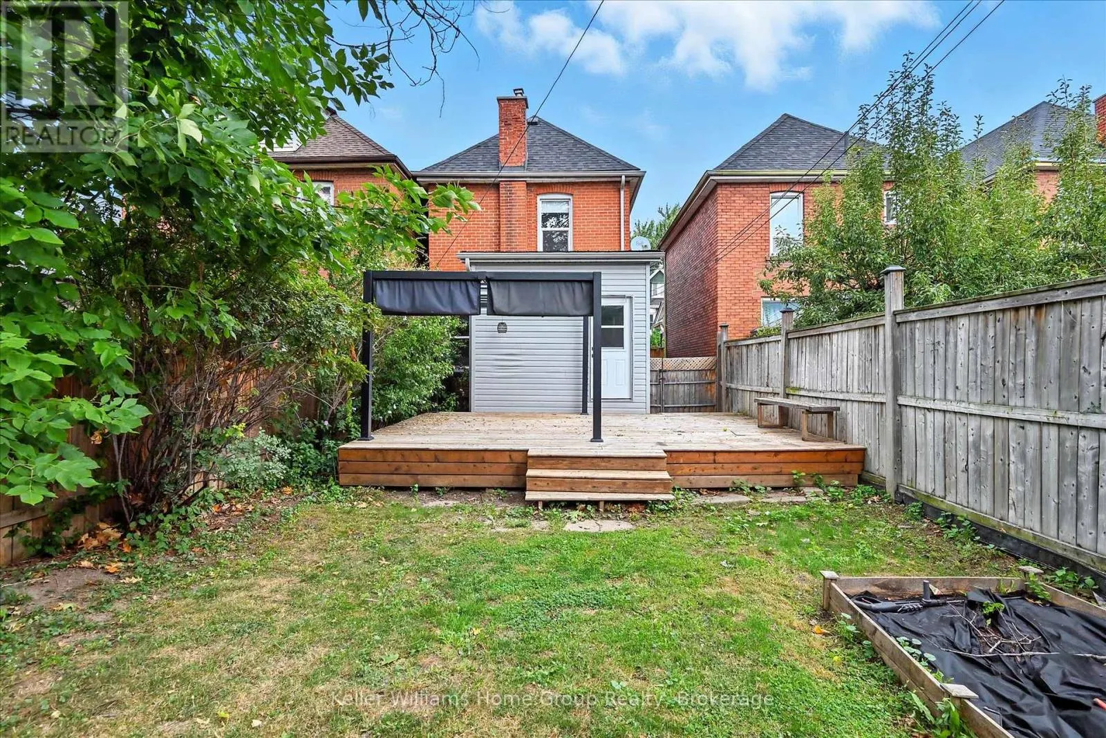 82 ROSEMONT AVENUE