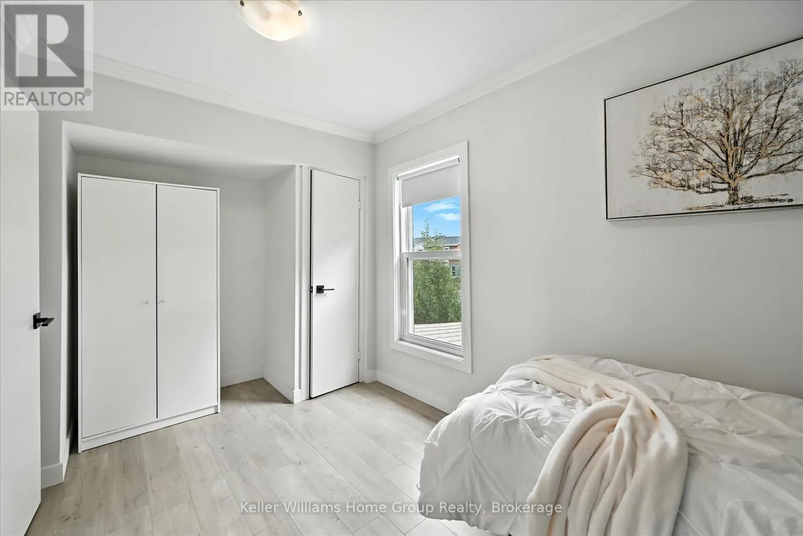 82 ROSEMONT AVENUE