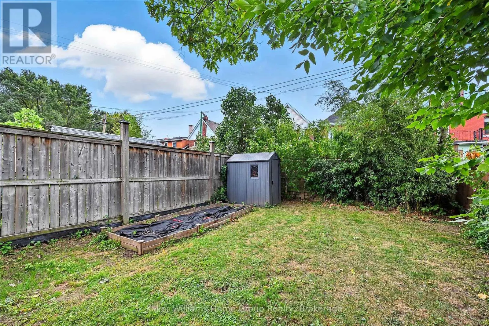 82 ROSEMONT AVENUE