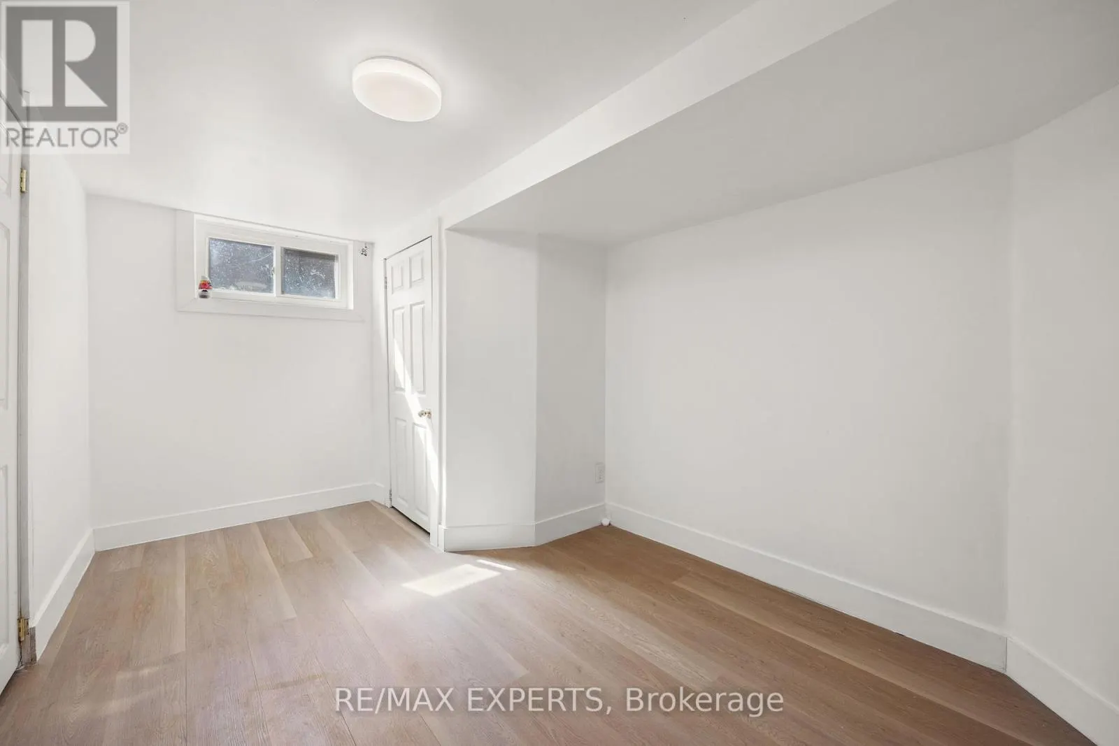 154 RENFIELD STREET