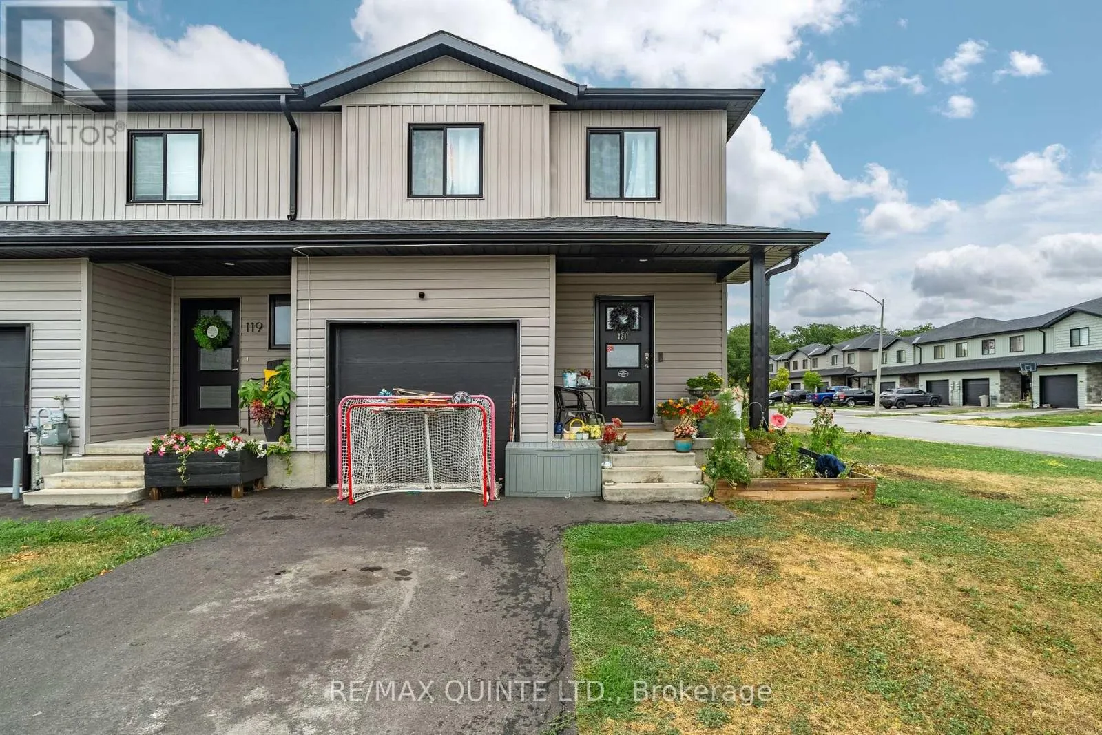 121 KANVERS WAY