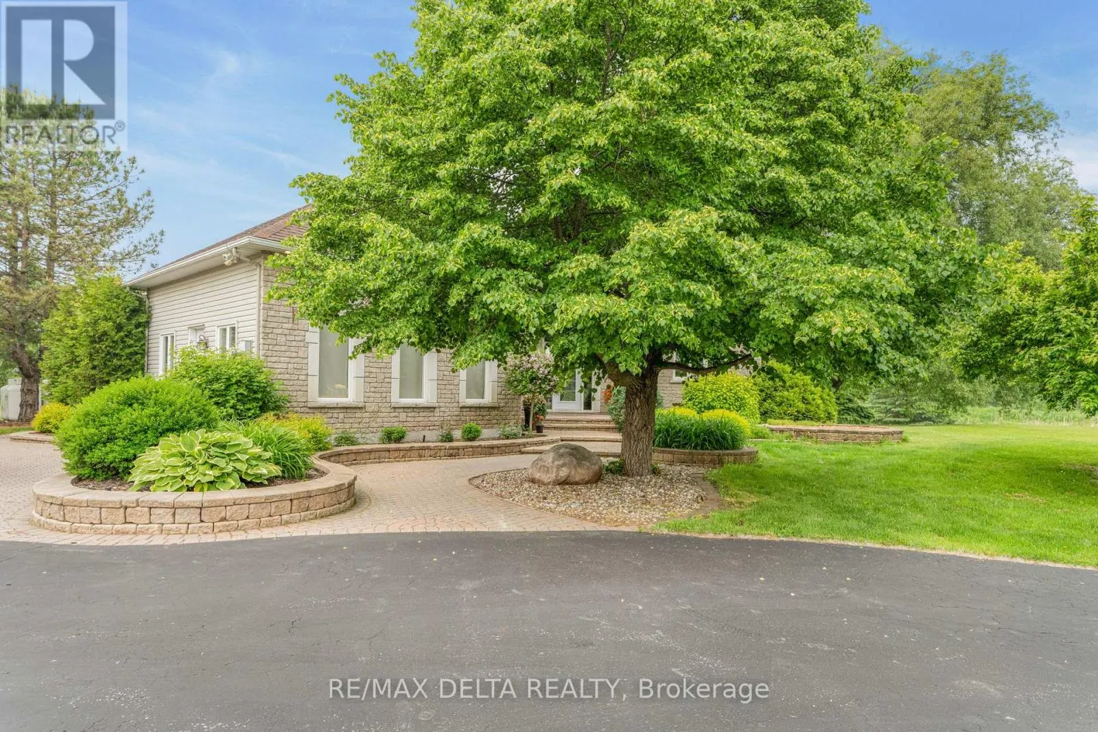 1819 BASELINE ROAD