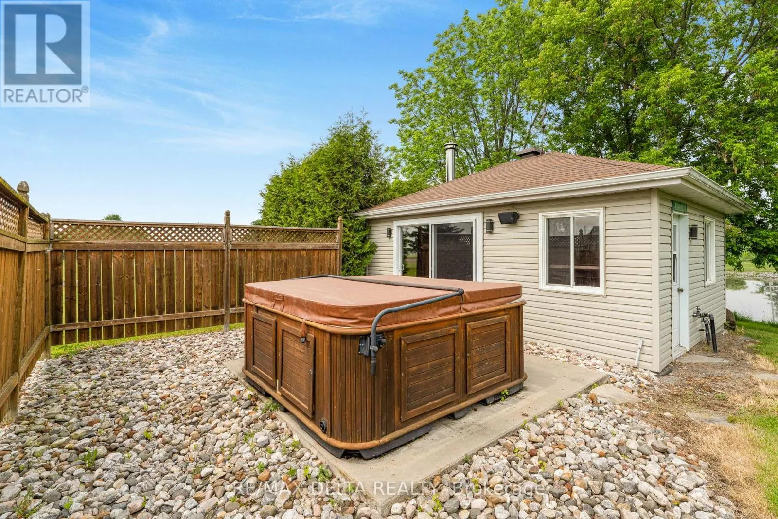 1819 BASELINE ROAD