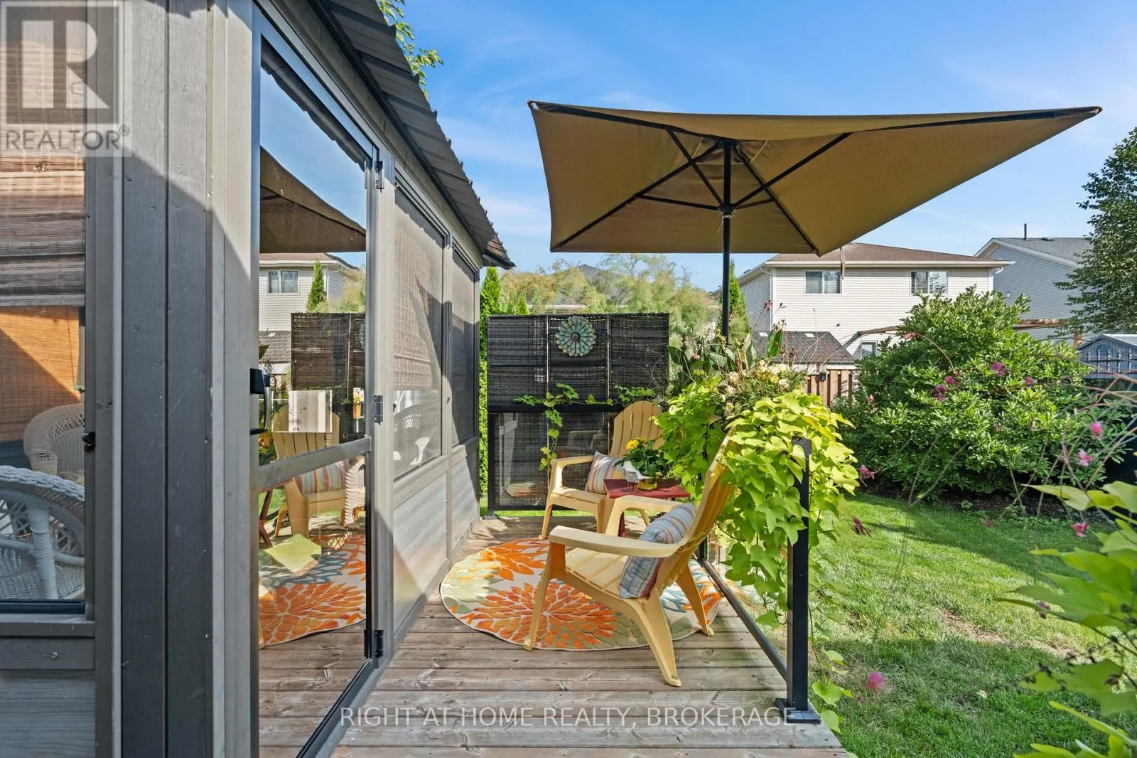 3981 HONEYSUCKLE CRESCENT