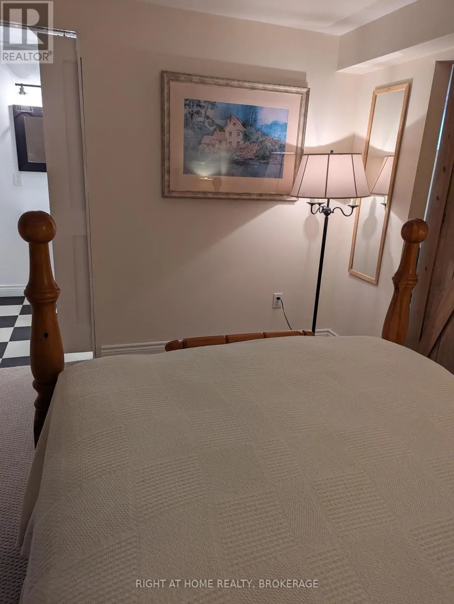 3981 HONEYSUCKLE CRESCENT