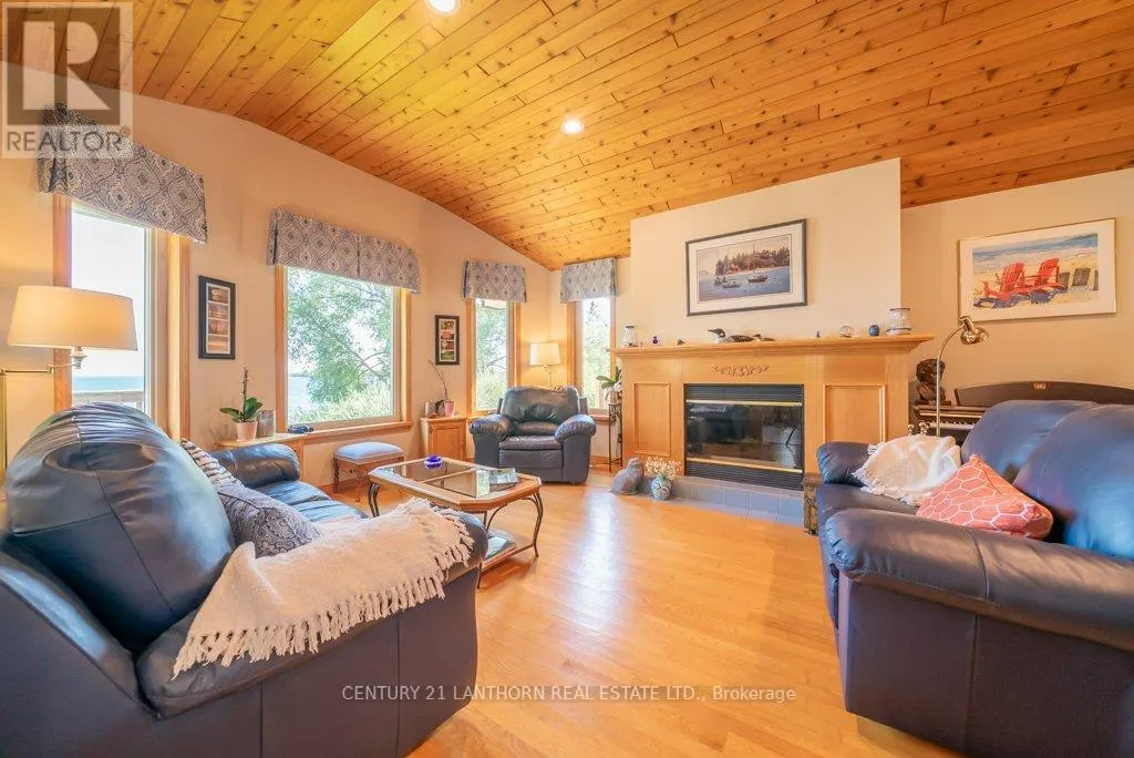 3126 COUNTY RD 8 ROAD