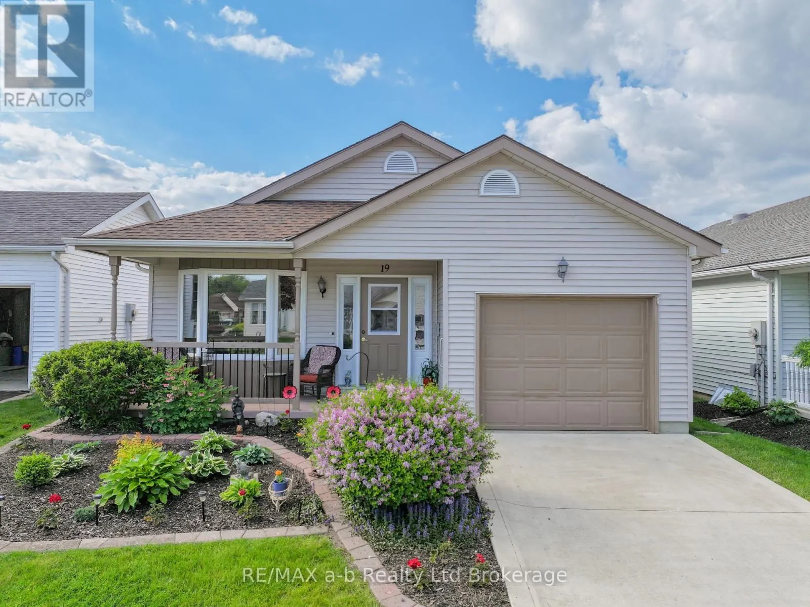 19 BRASHER DRIVE