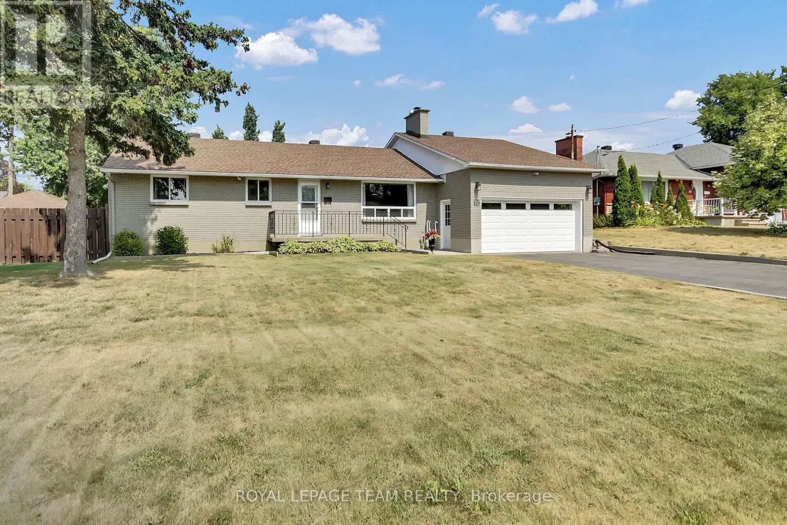 43 EPWORTH AVENUE