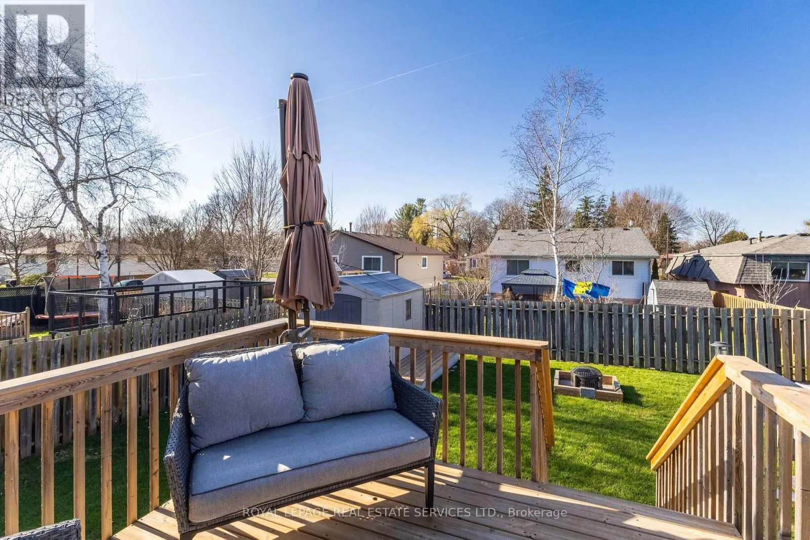 19 SOUTHGLEN ROAD
