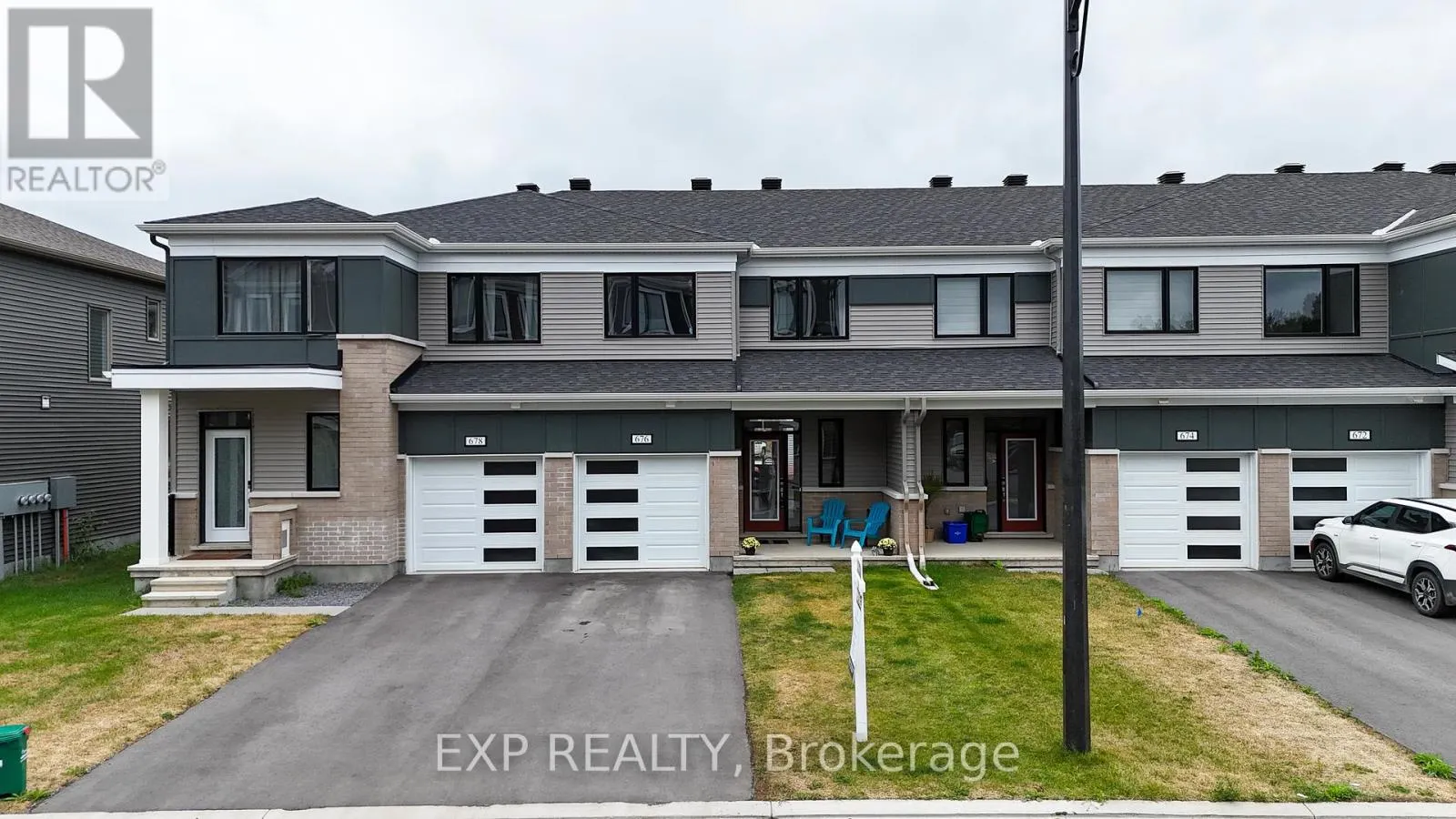 676 QUILTER ROW