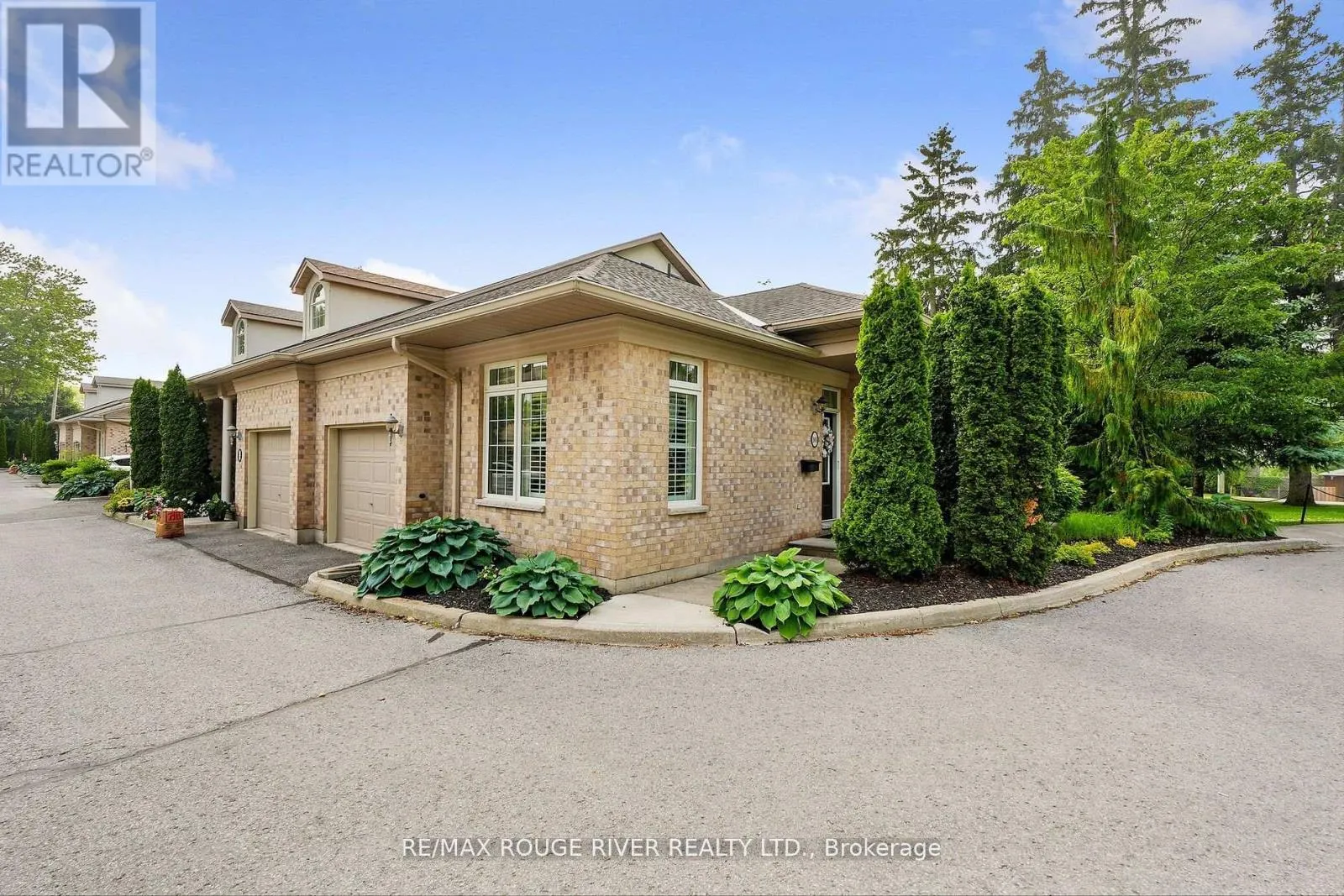 101 - 120 UNIVERSITY AVENUE E, #101