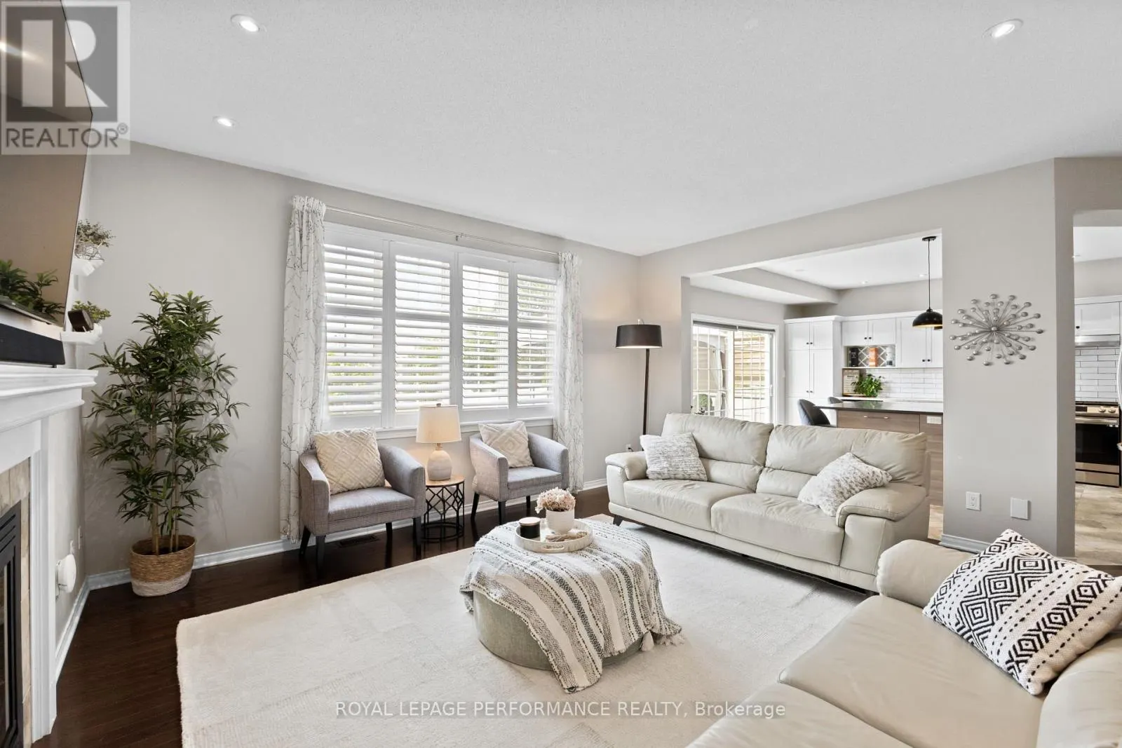 323 CENTERRA COURT
