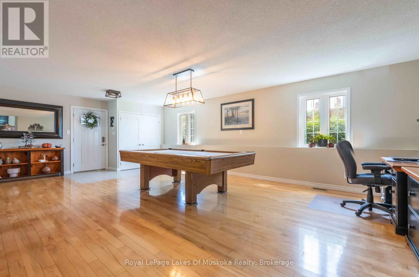 284 SOUTH FAIRY LAKE ROAD