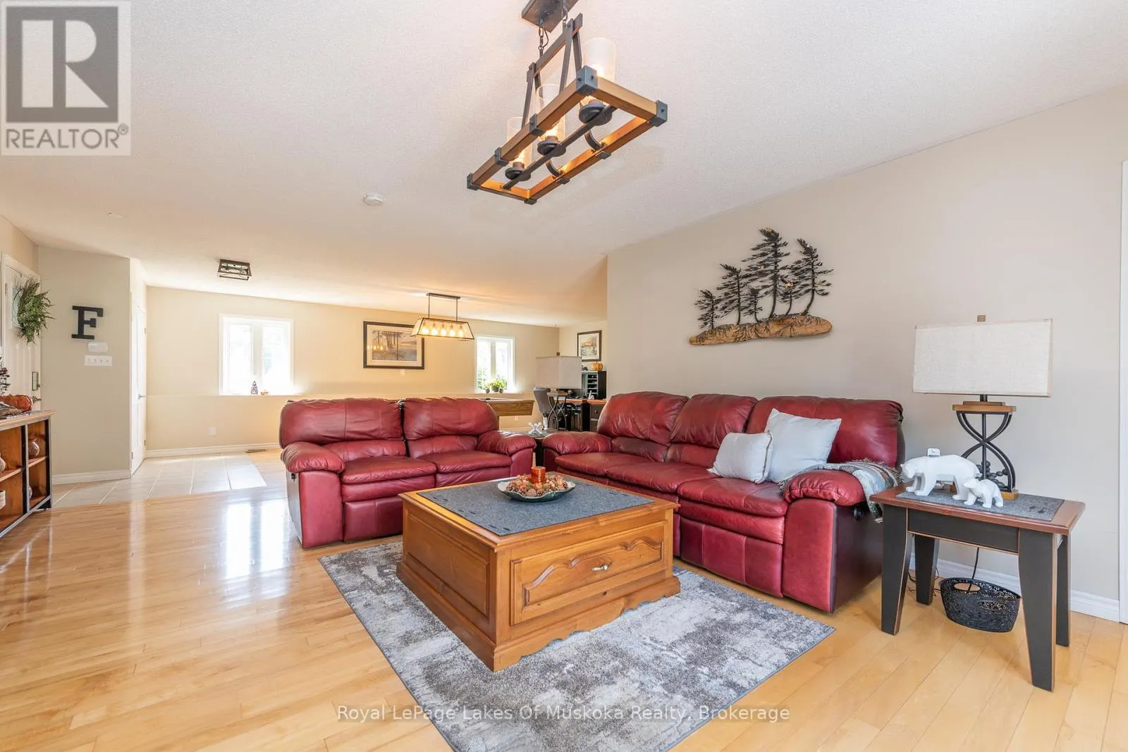 284 SOUTH FAIRY LAKE ROAD