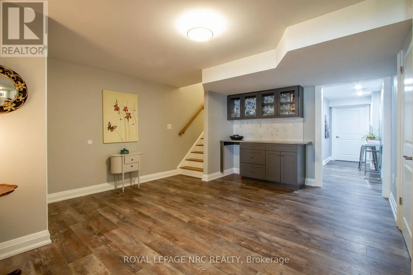 62 - 3232 MONTROSE ROAD, #62