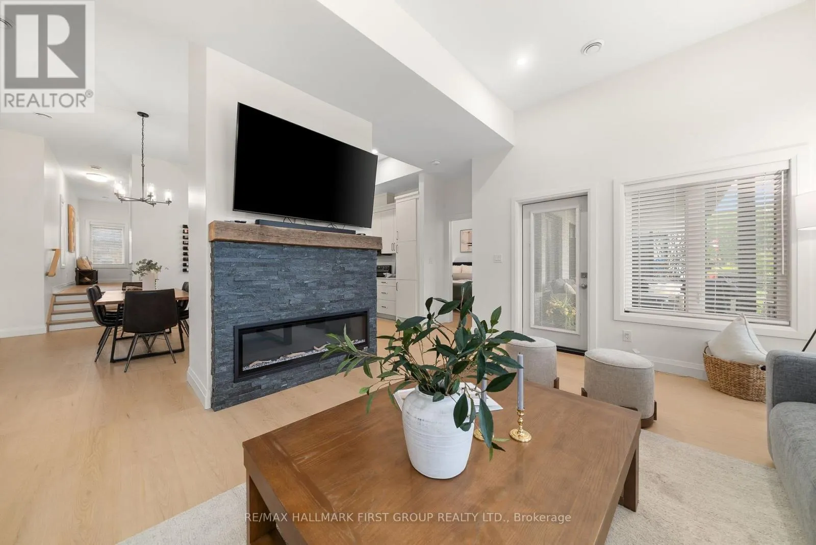 118 ROYAL GALA DRIVE