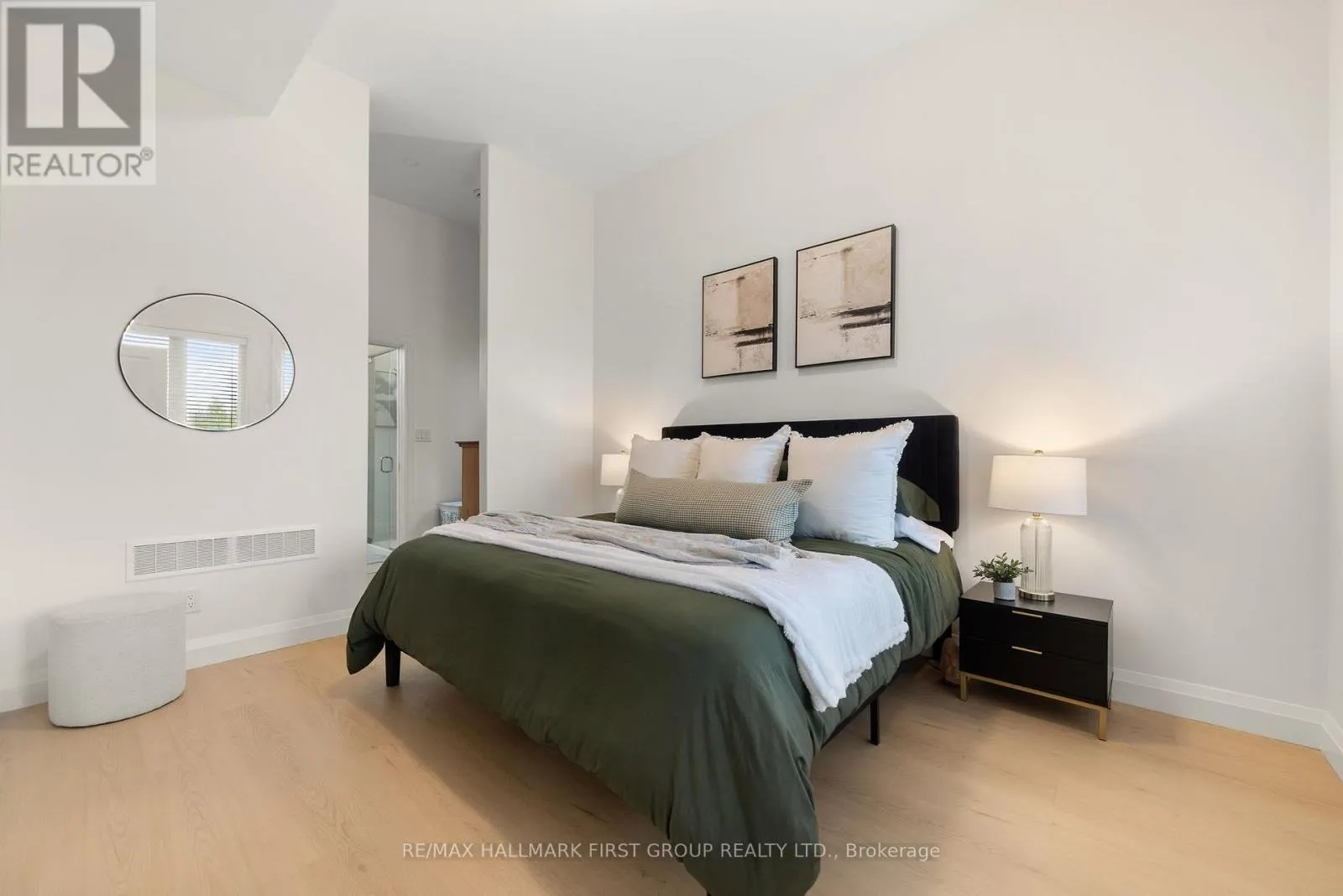 118 ROYAL GALA DRIVE