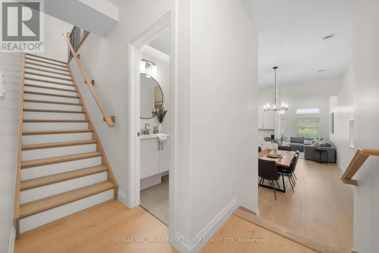118 ROYAL GALA DRIVE