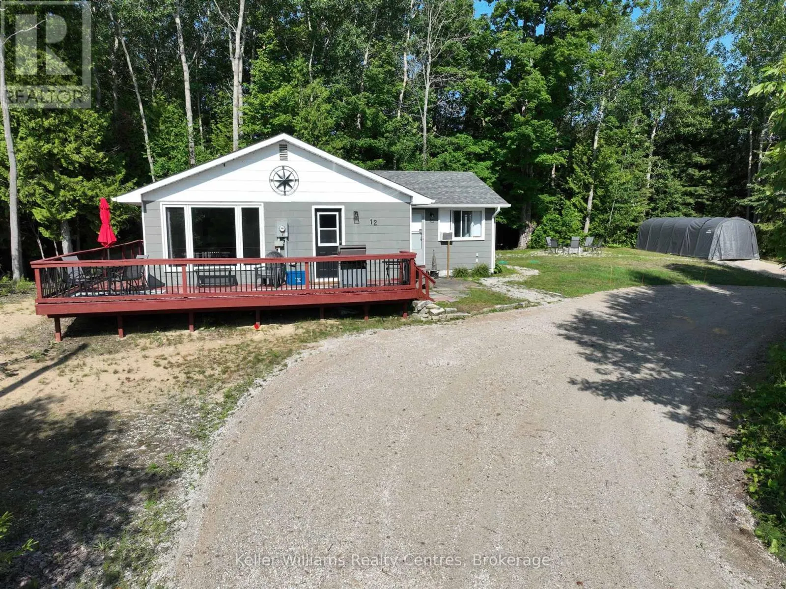 12 PIERCE STREET S