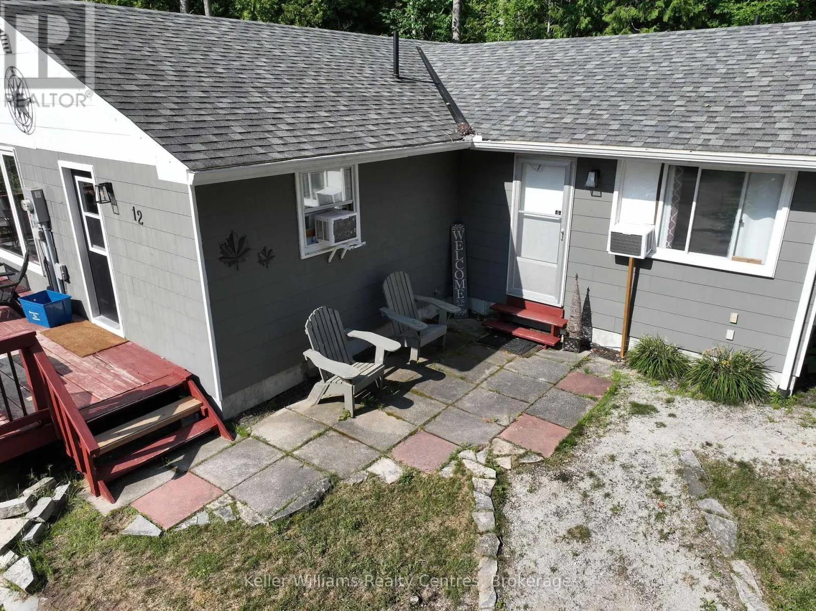 12 PIERCE STREET S