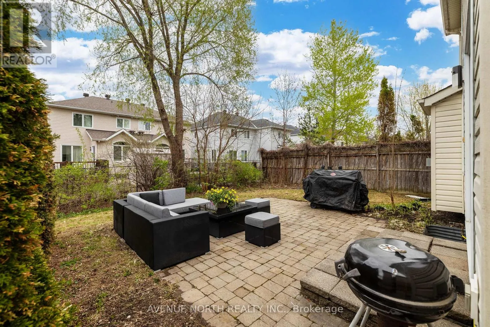 644 DEVONWOOD CIRCLE