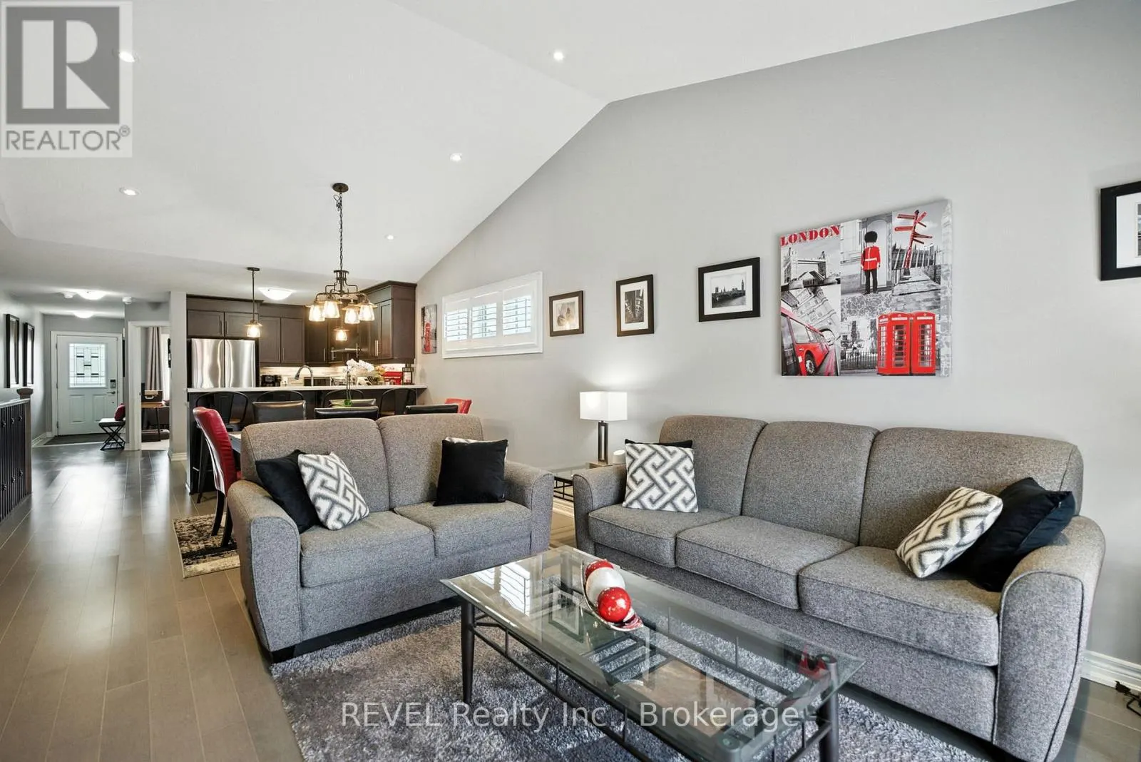 6283 DORES DRIVE