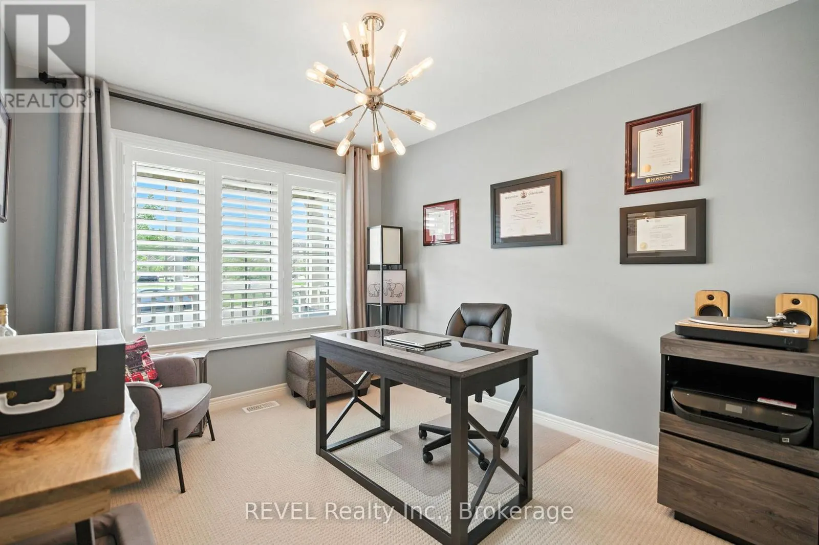 6283 DORES DRIVE