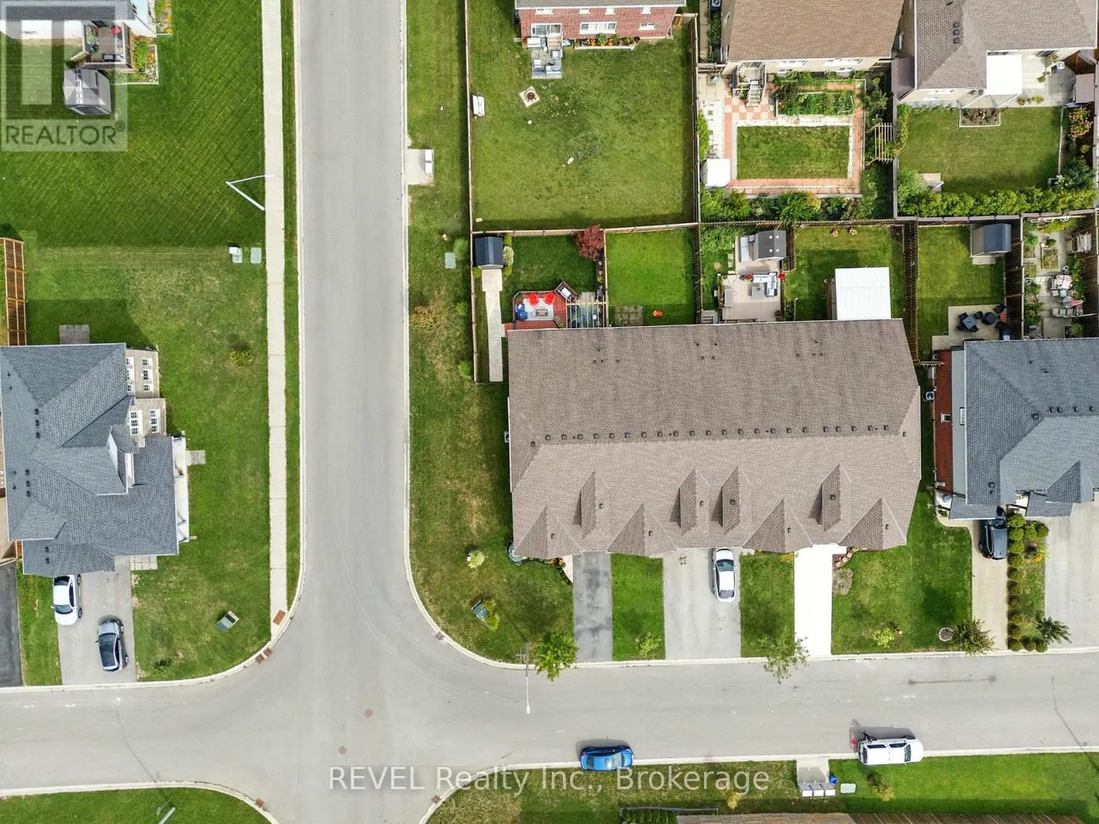 6283 DORES DRIVE