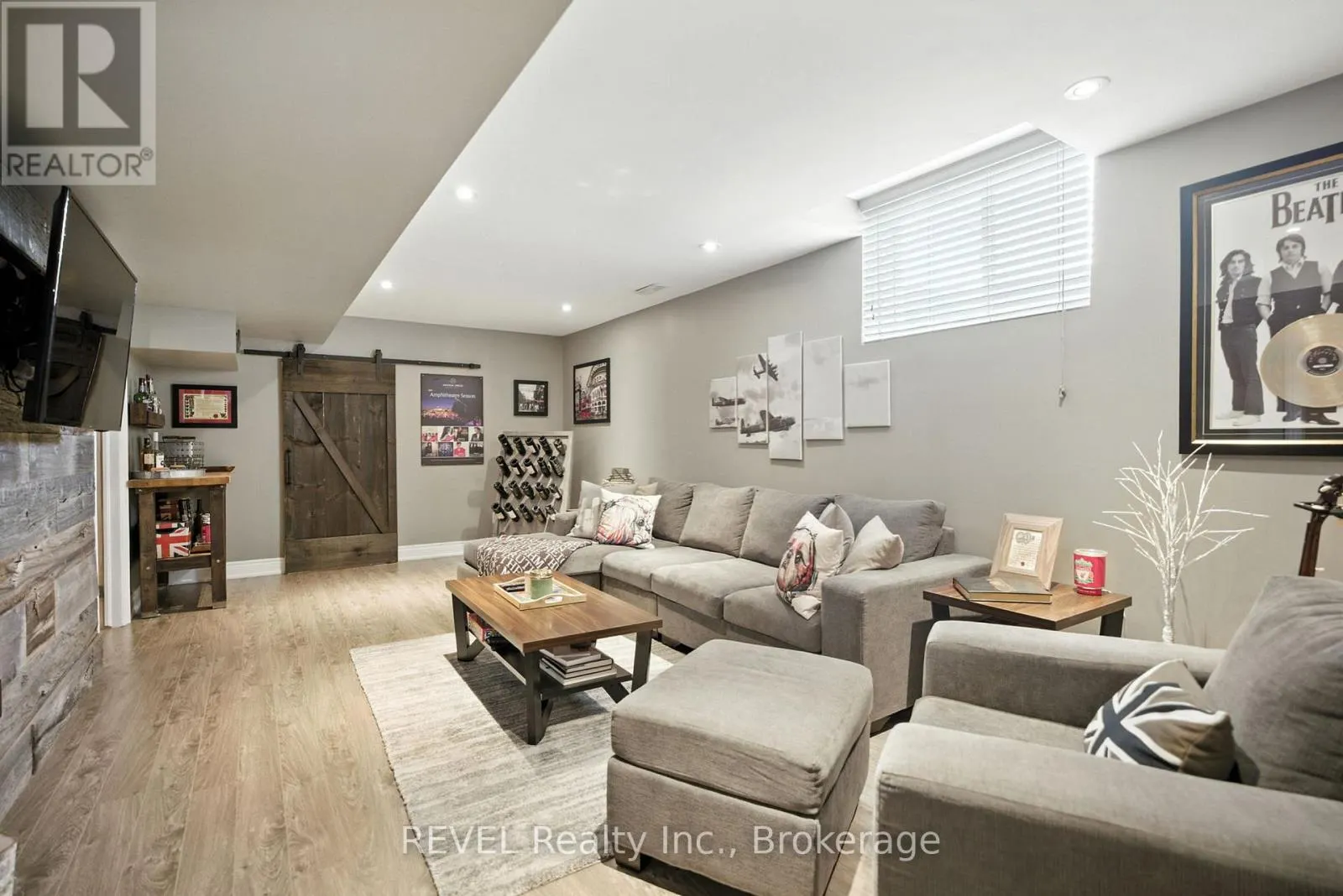 6283 DORES DRIVE