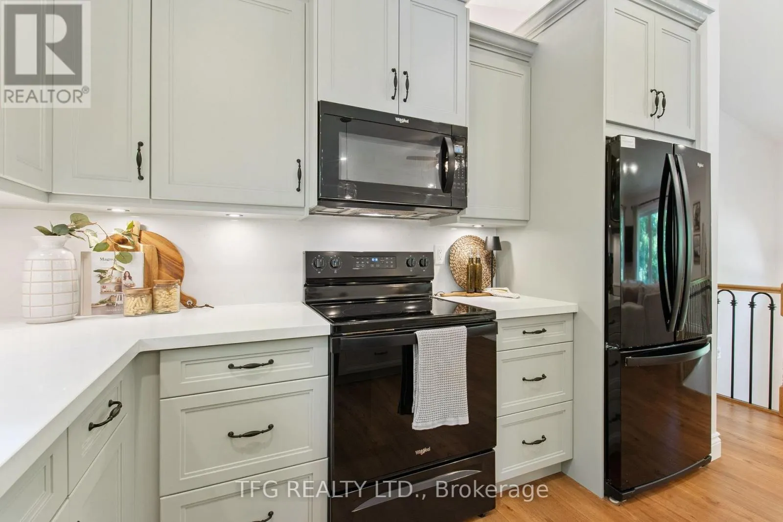 280 PORTER ROAD