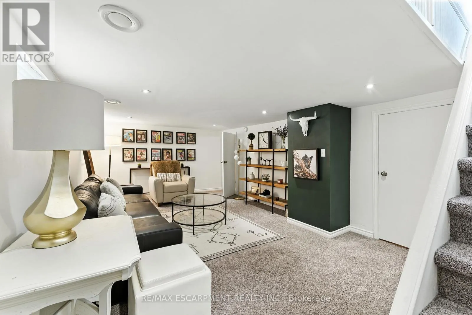 237 FIFTH AVENUE