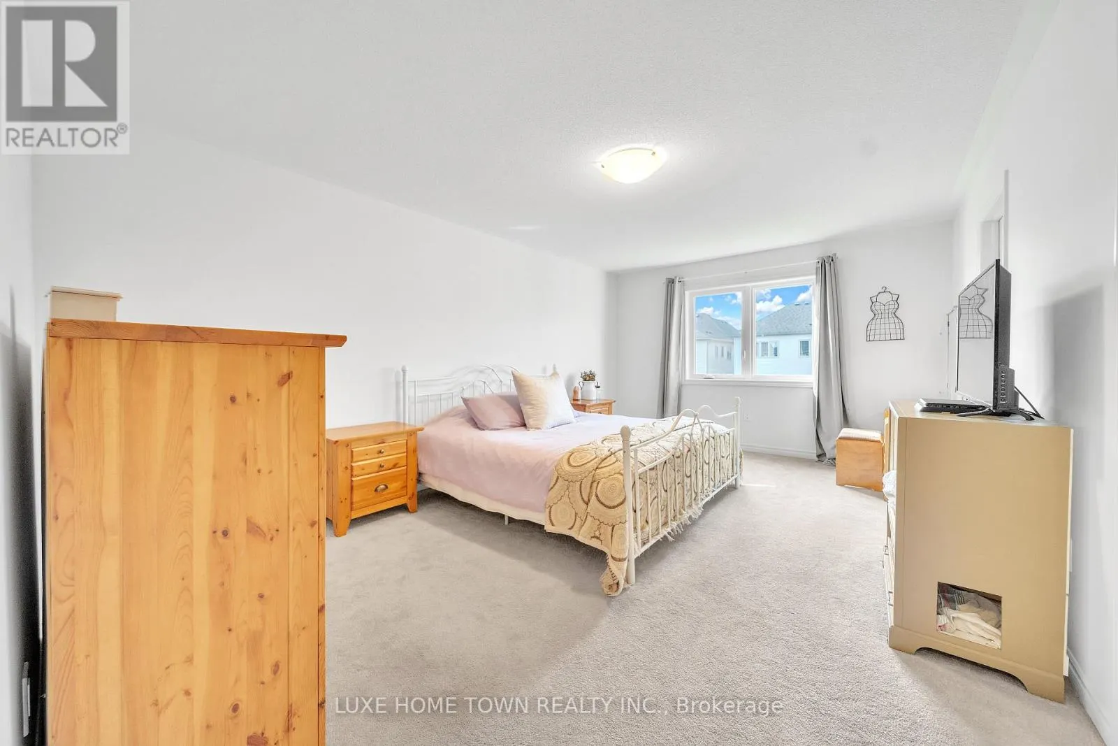 39 SPICER STREET