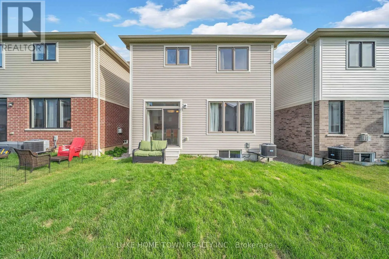 39 SPICER STREET