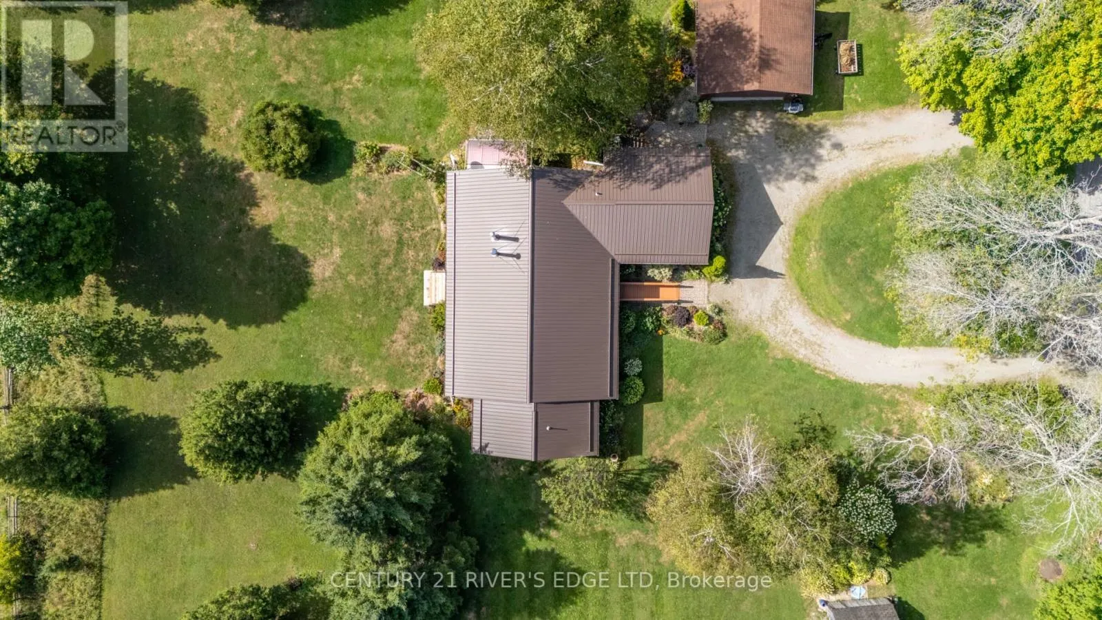 814 PLUMHOLLOW ROAD