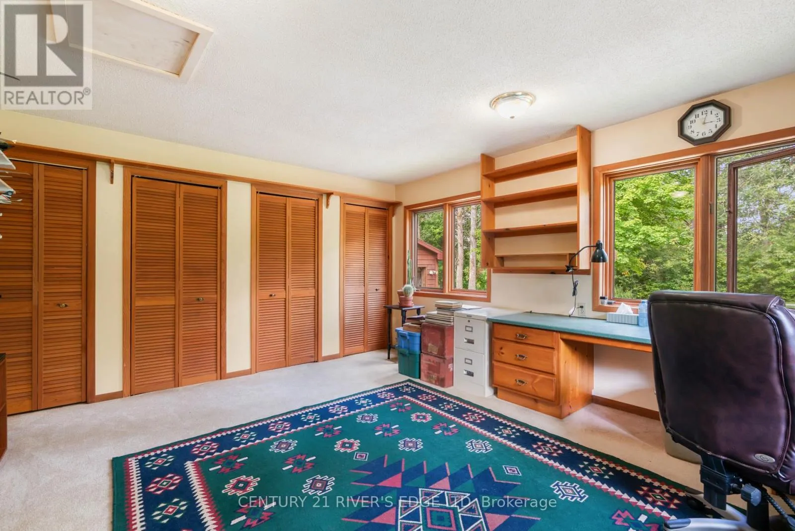 814 PLUMHOLLOW ROAD