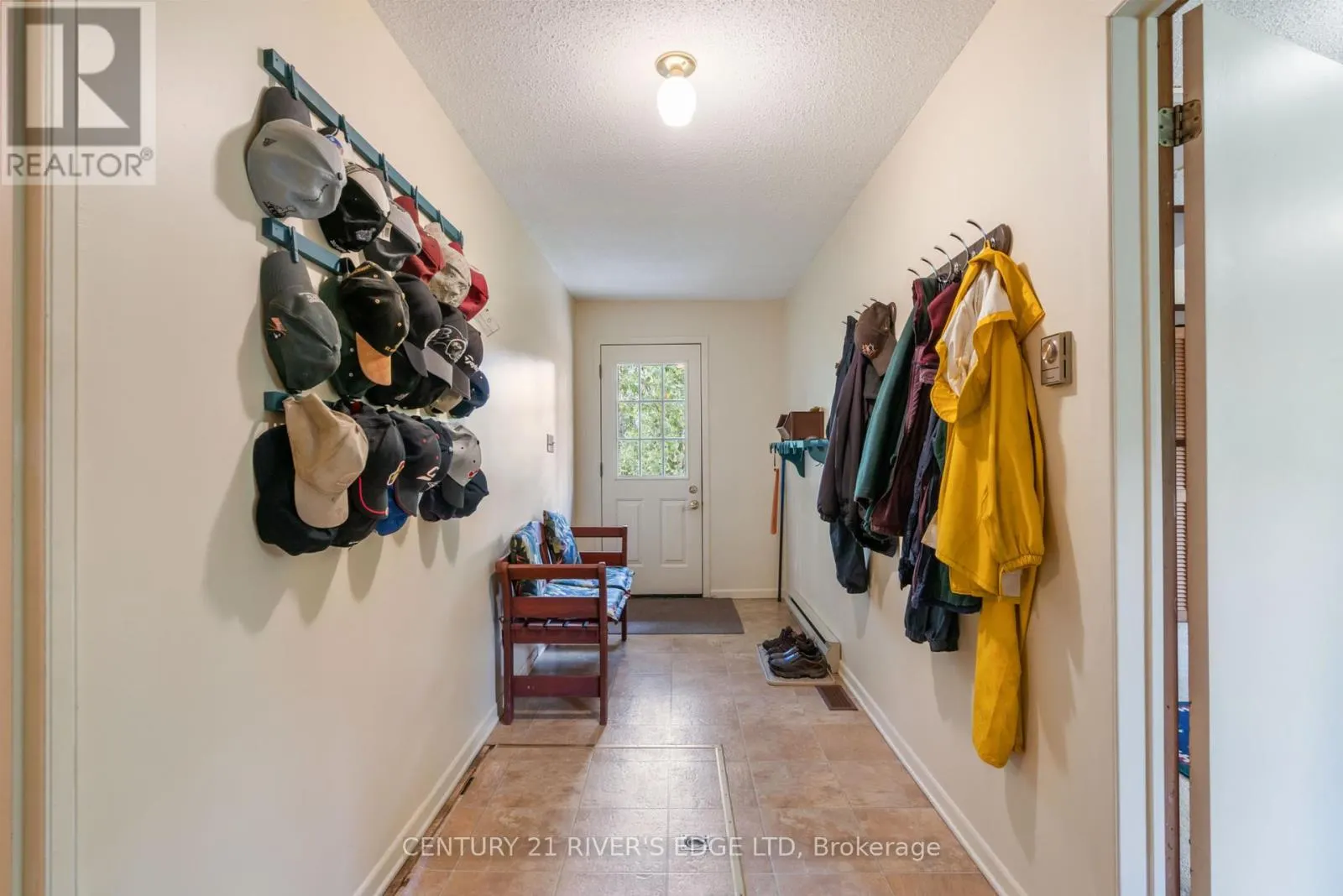 814 PLUMHOLLOW ROAD